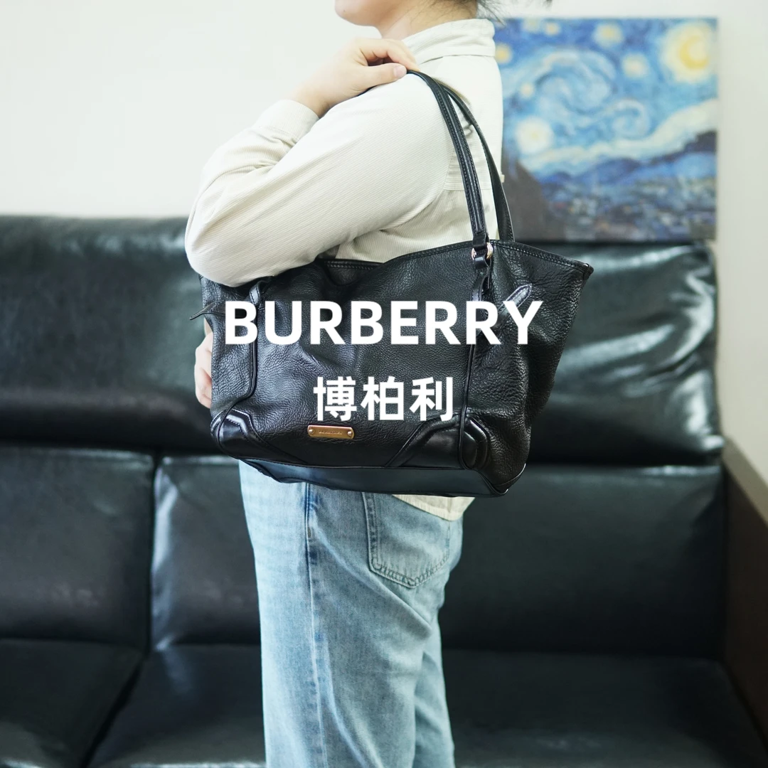 95新 BURBERRY/博柏利 黑皮单肩包/FYZZ09514509/4509