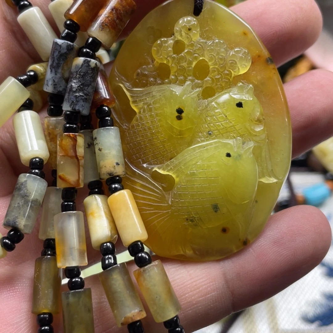 岫玉颈饰未镶嵌笑**下吊坠