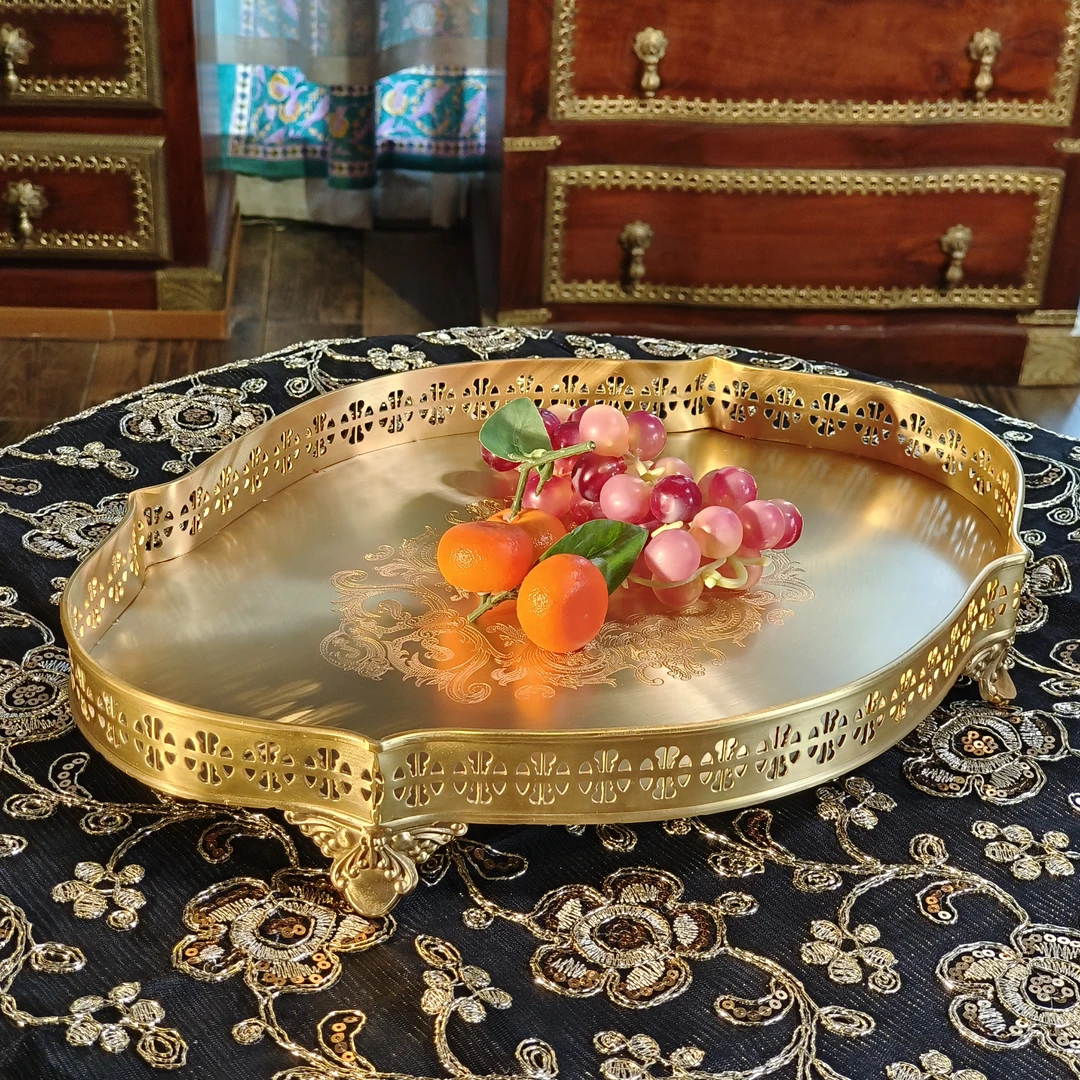 北欧轻奢复古黄铜雕花镂空大芒果高脚托盘 家居收纳摆件