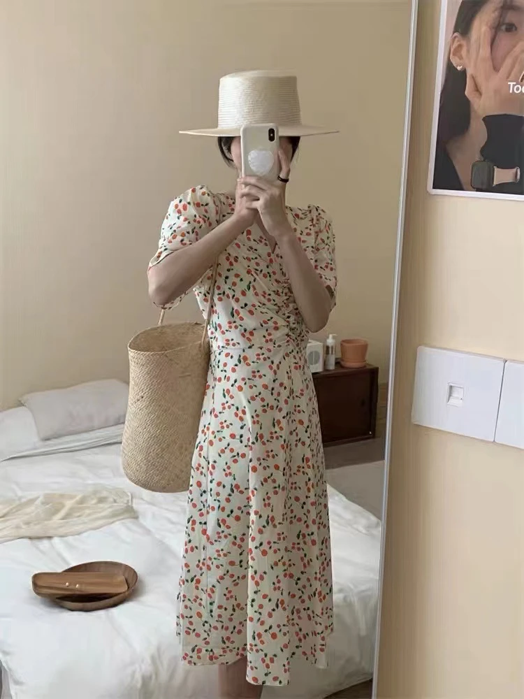 伍小洁家显瘦长裙修身美美出游小裙子复古