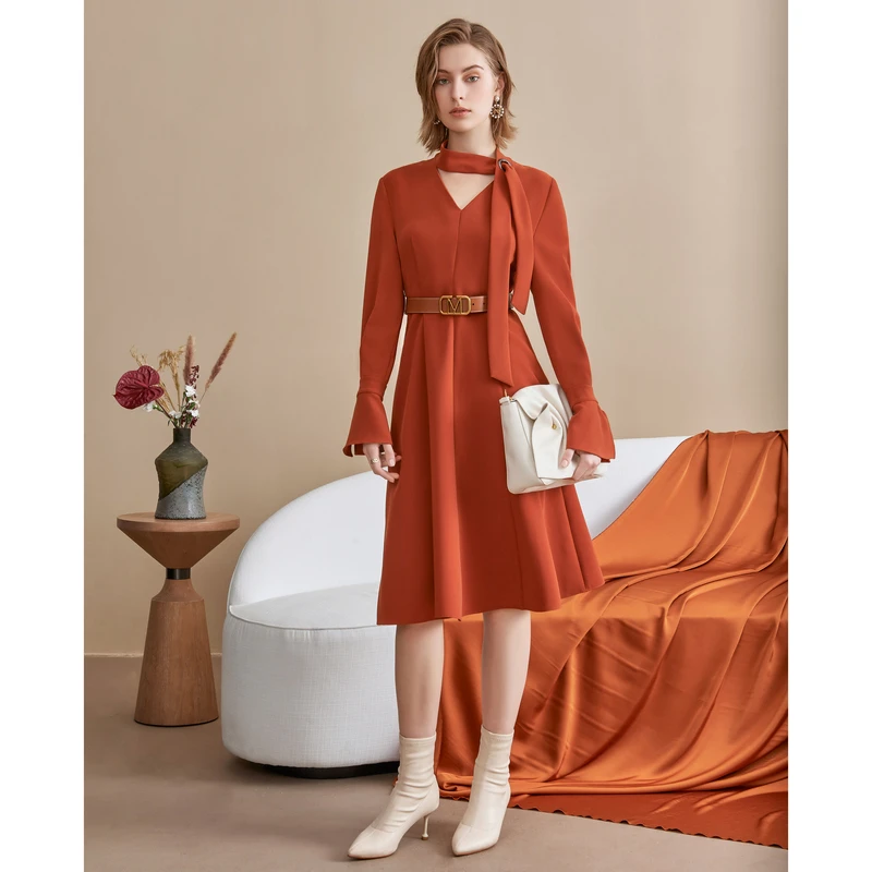 【李家大小姐专属】恩曼琳秋冬新款气质简约V领纯色收腰A字连衣裙EA