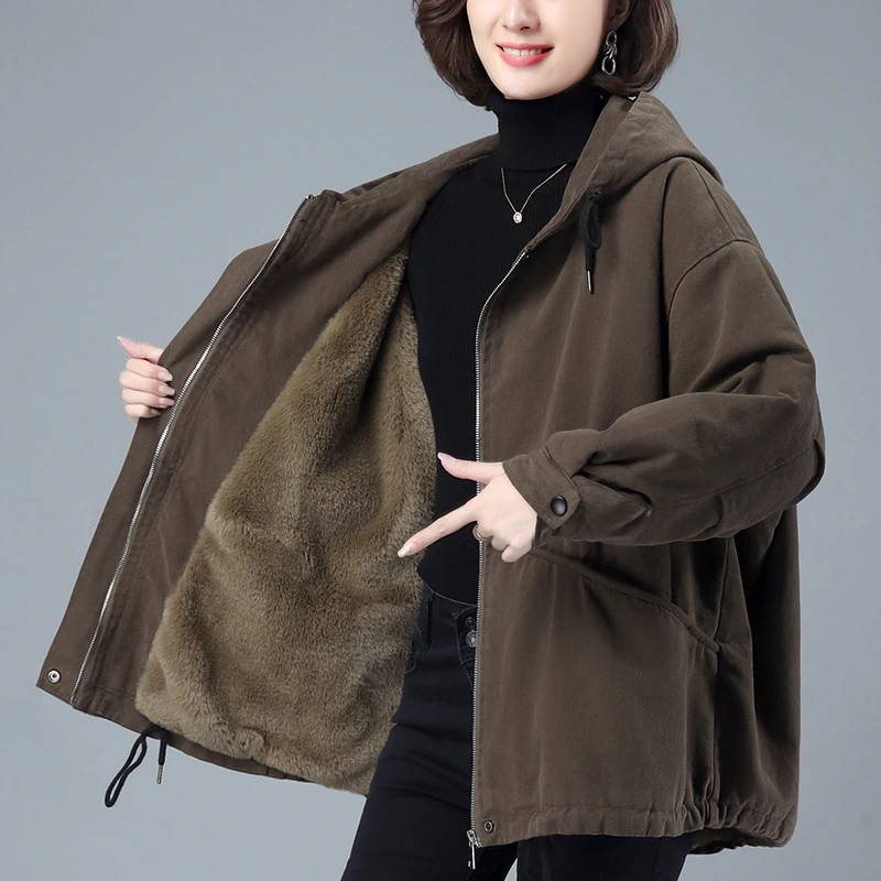 大码加绒加厚派克服保暖休闲宽松女2025新款冬季中年休闲外套女