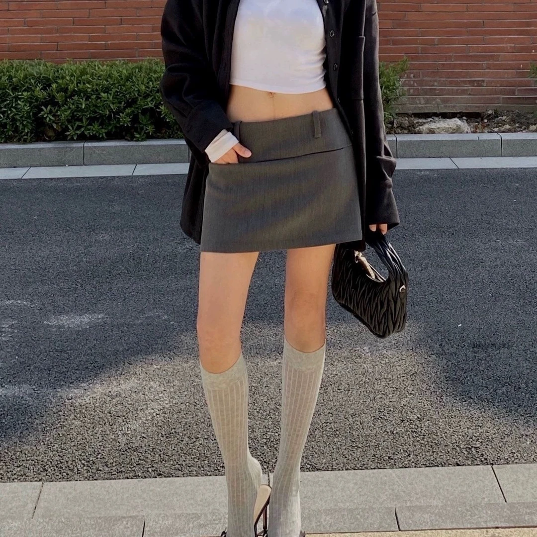 美式辣妹裤裙黑色高腰显瘦a字灰色西装半身裙女秋修身短裙2025
