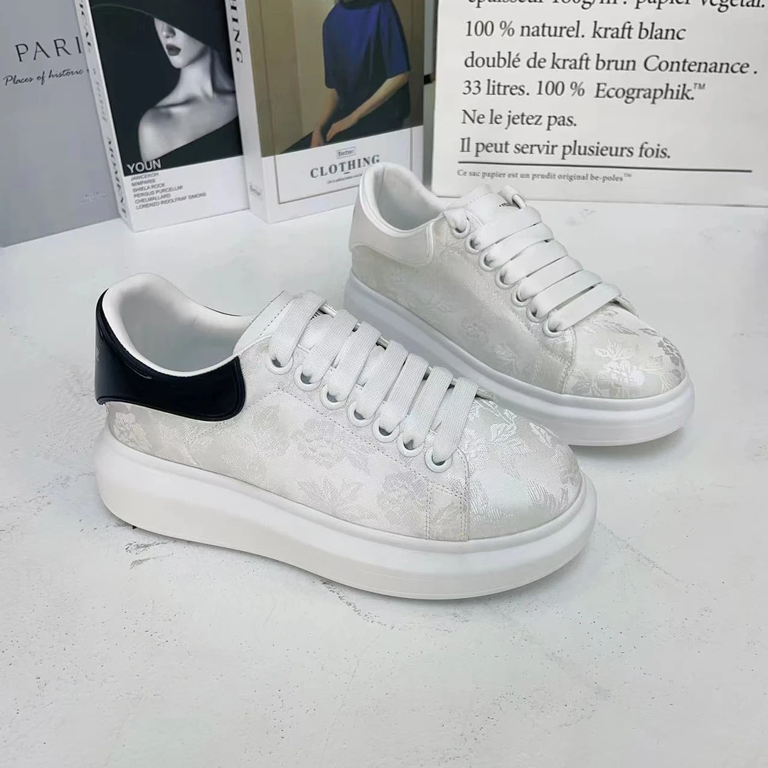 【夏花浪漫】2024国风刺绣百搭时尚小白鞋 MD42112E33