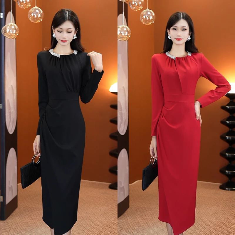 【文】重工连衣裙2024秋季新款法式气质设计感拼接中长不规则裙2631