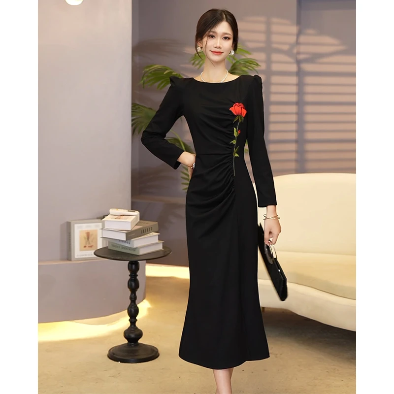 【文】玫瑰女人连衣裙2024秋季新款长袖洋气高腰时尚遮肚子显瘦2639