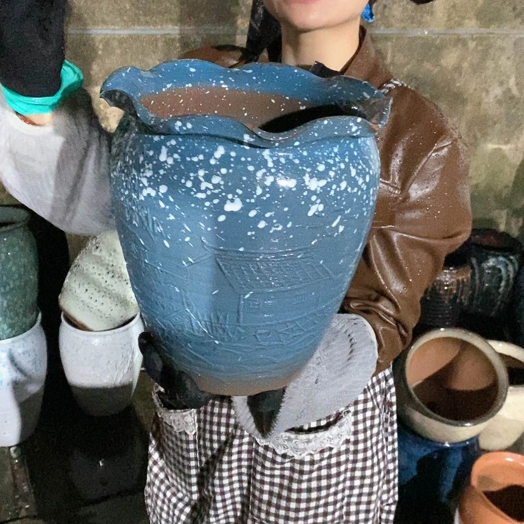 紫砂花盆瑕疵口24高27