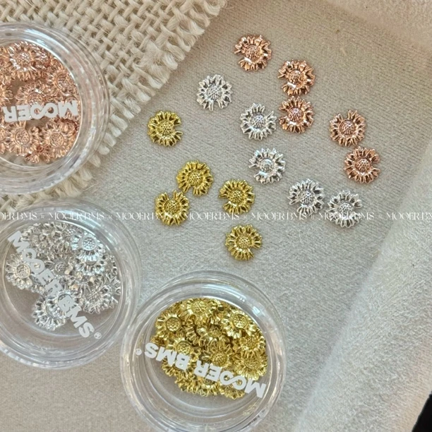 MOOERBMS 复古风金属向日葵花薄片美甲饰品材料素材墨尔色彩