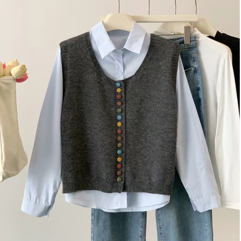 复古洋气彩虹扣针织马甲长袖衬衫女秋冬新款叠穿毛衣背心百搭上衣