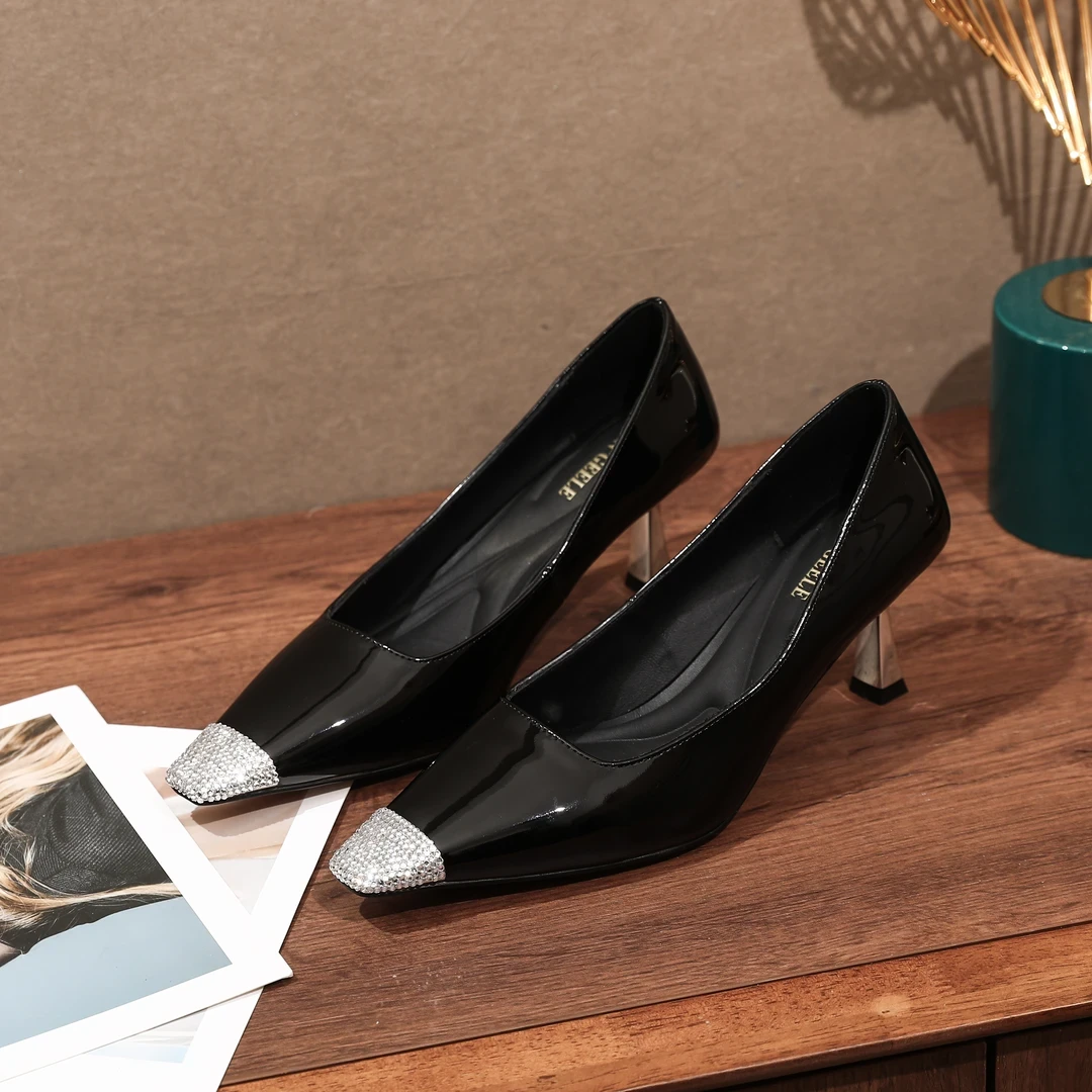 【SPRING】【5.5cm】2024春季新款方头时尚舒适高级时装真皮单鞋D223