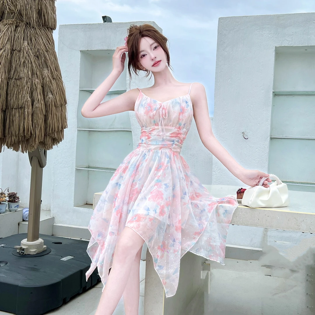 新款法式茶歇甜美连衣裙2024夏季新款设计感知性风财阀千金女装