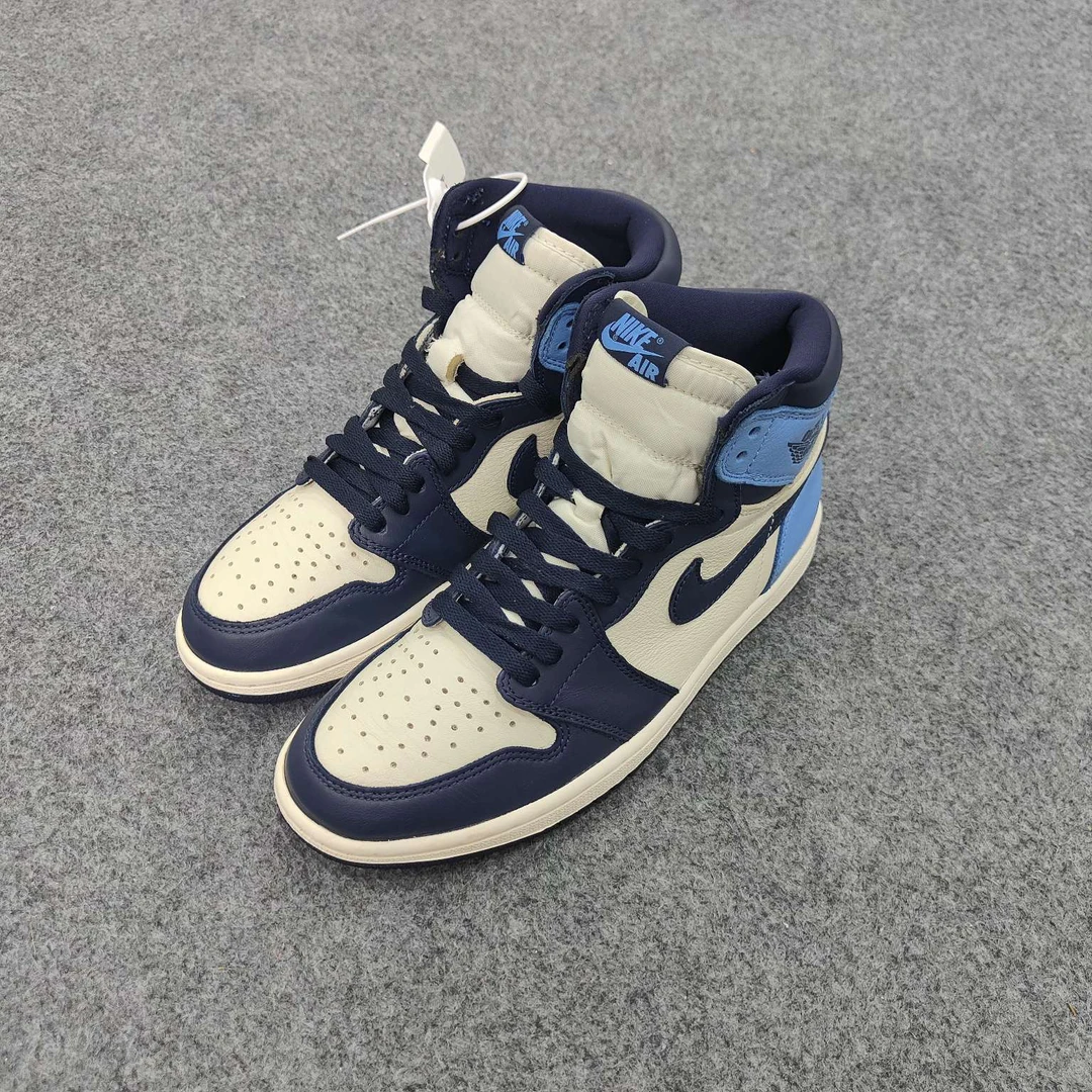 AJ1黑曜石 41码无盒 SS2012休闲鞋