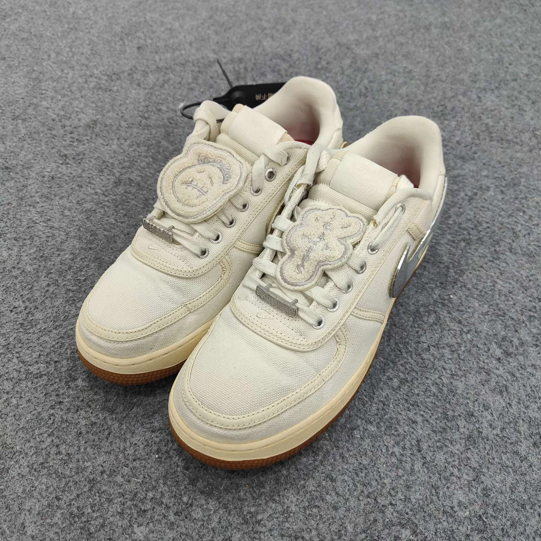 AF1换钩 42码原盒 TT0401