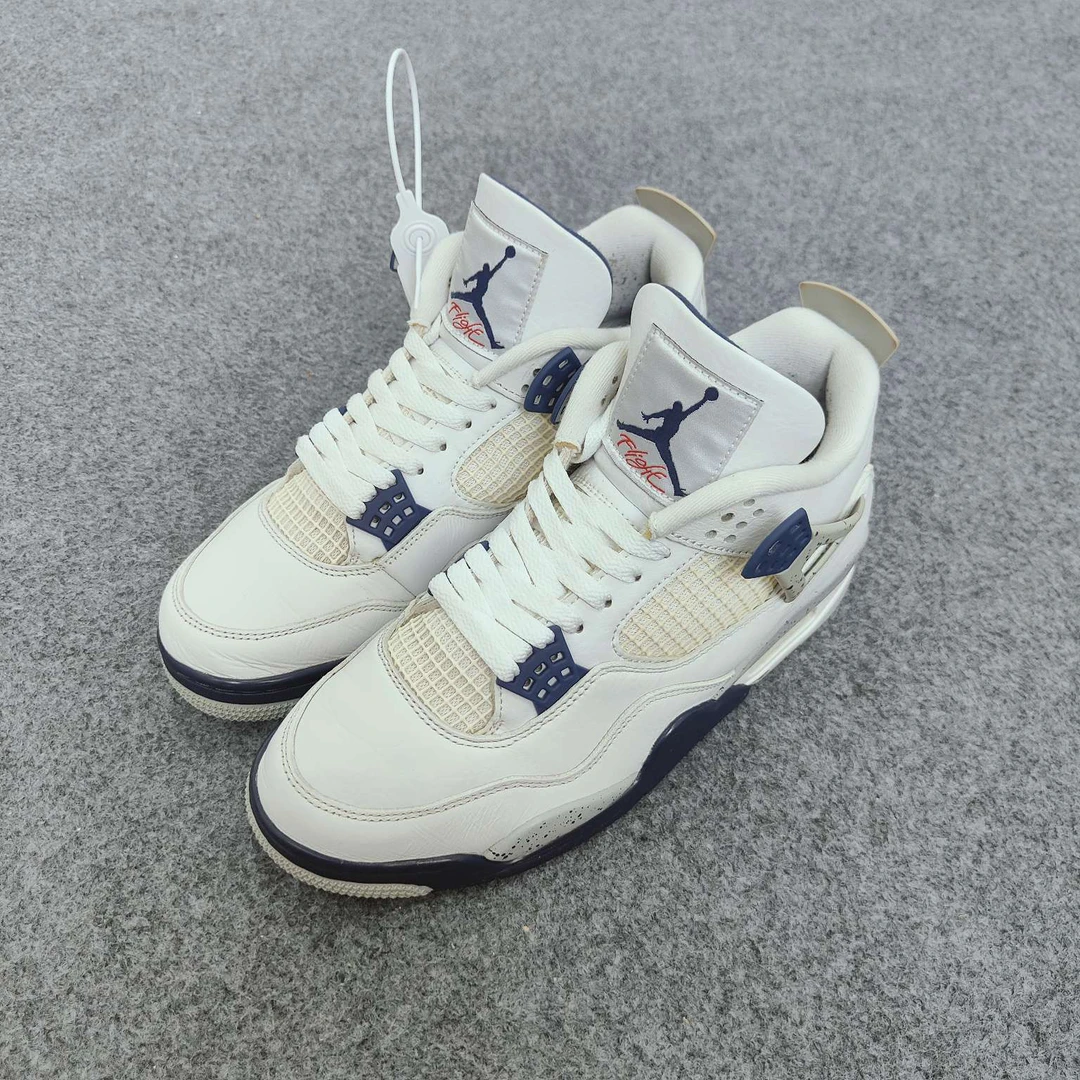 aj4午夜蓝 42.5码 SS1911