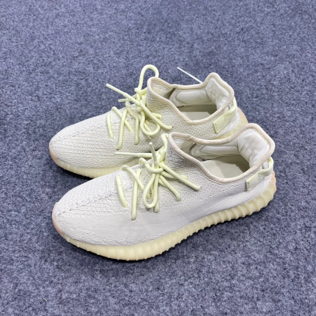 Yeezy350黄油42码  QQ2205