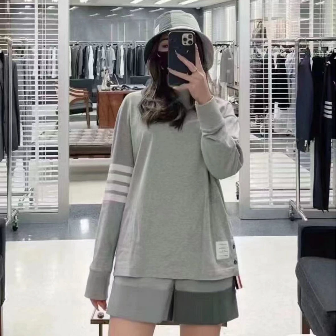 全新未使用 THOMBROWNE THOM BROWNE 经典四条纹卫衣 女款