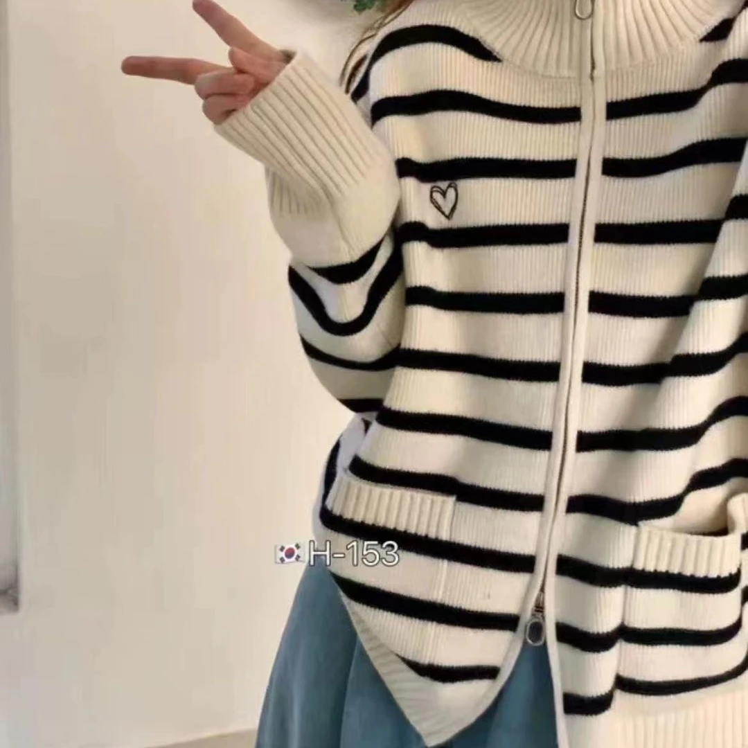 【心动信号】春款条纹韩版时尚宽松显瘦长袖百搭长袖拉链针织衫