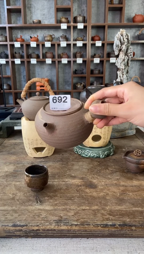 【闪购商品】全手工原矿潮州砂铫壶老岩泥692