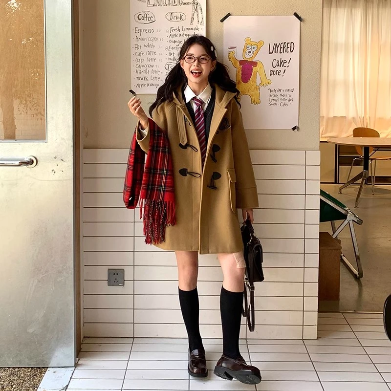 jk2025秋冬新款毛呢外套驼色学院风连帽牛角扣夹棉加厚大衣中长款
