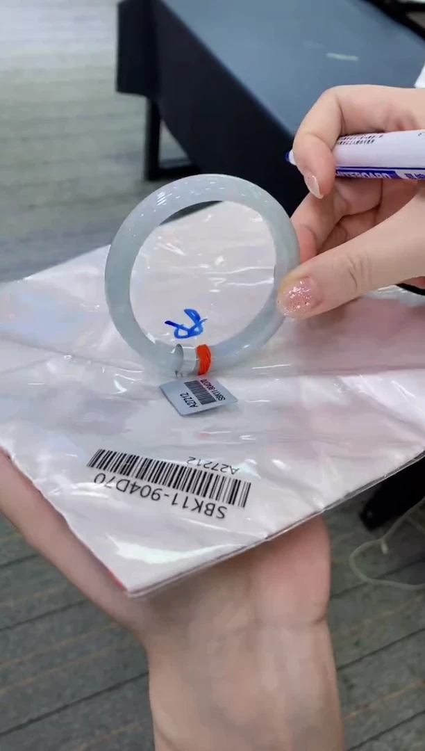 【闪购商品】翡翠手镯未镶嵌