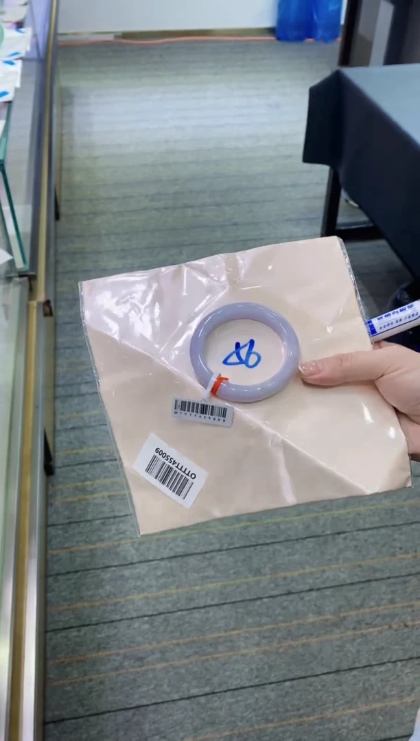 【闪购商品】翡翠手镯未镶嵌