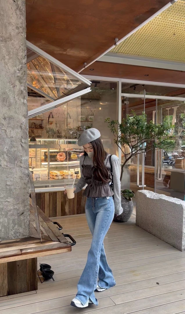 【安吉Ling Ling】灰色内搭/吊带外搭/微喇牛仔裤