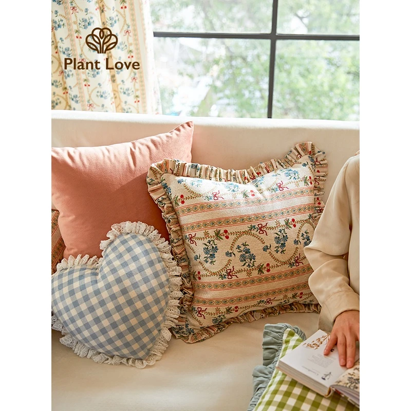 植爱樱桃抱枕法式荷叶边氛围感抱枕客厅沙发异形靠背枕午睡趴睡枕