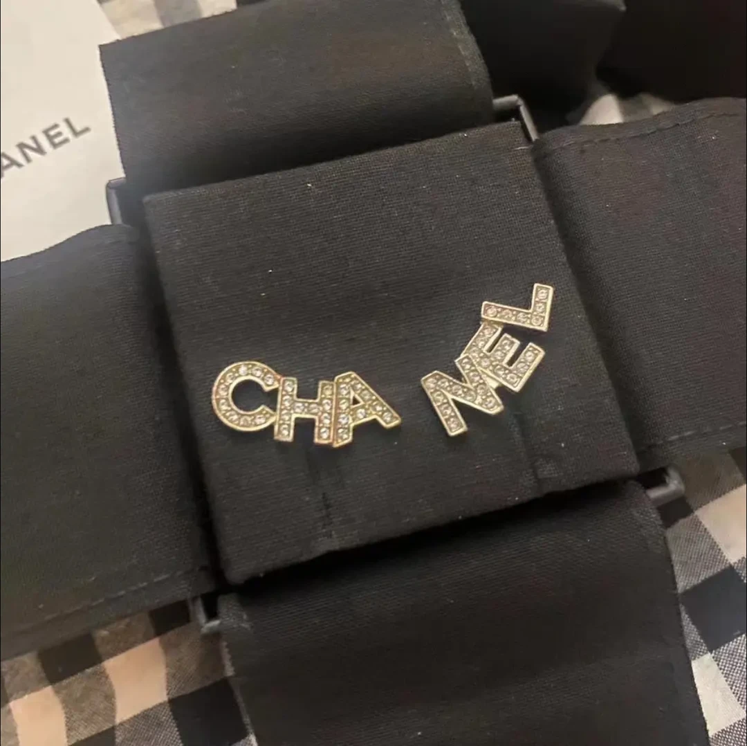 全新未使用 Chanel/香奈儿 金色香奈儿logo耳环/火火