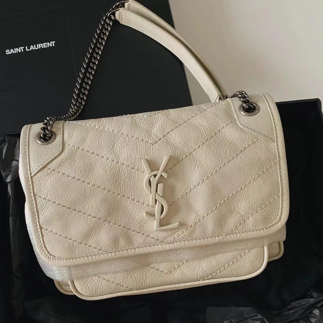 99新 YSL/圣罗兰 NIKI白色中号D扣/单肩斜跨包/（包包）