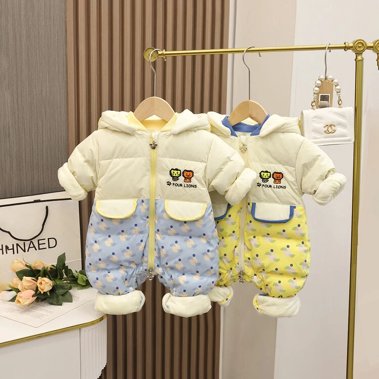 宝宝冬款羽绒服加厚白鸭绒防寒保暖新生儿连体衣婴儿外出抱抱服