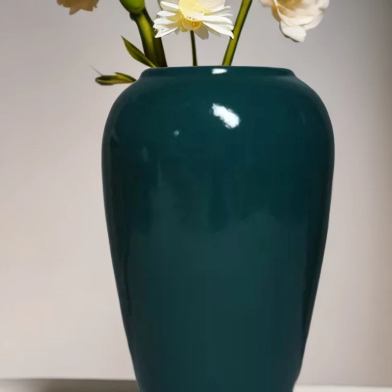 各种瓷器插花花瓶
