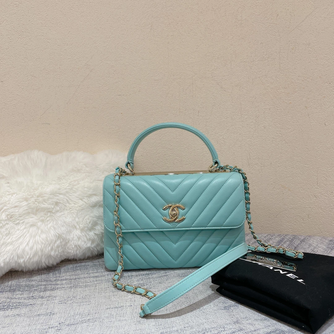 95新  一泽奢品/CHANEL/Trendy cc湖水蓝 中号链条包/Z24072311C