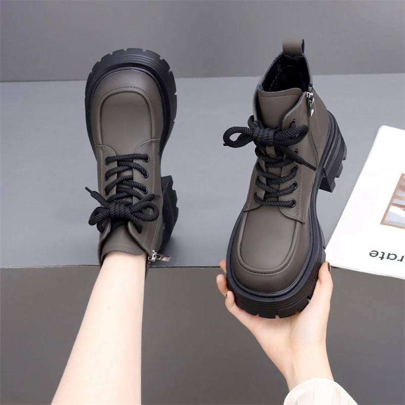 厚底增高马丁靴女2024秋冬新款英伦风短靴子复古百搭时尚短靴圆头