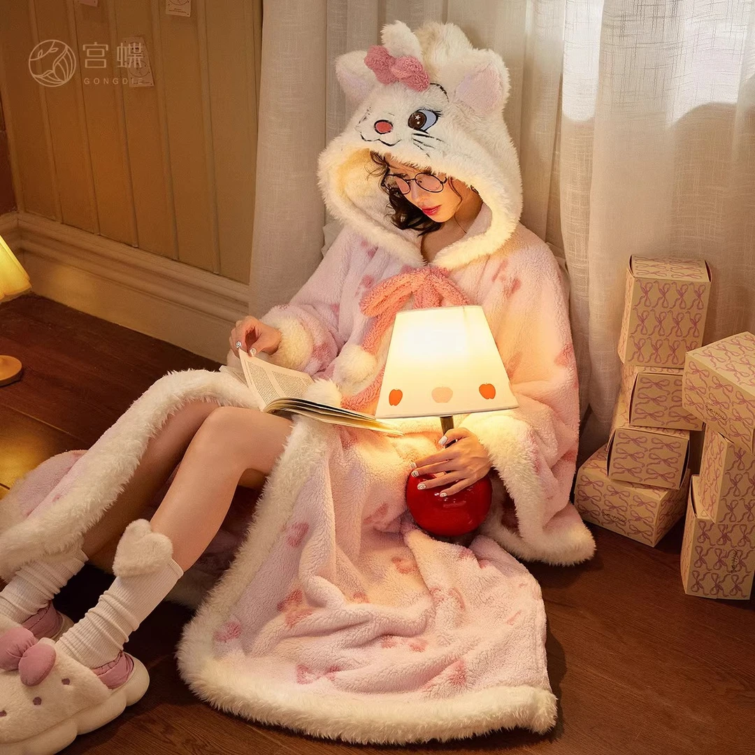 宫蝶迪士尼玛丽猫睡袍女秋冬珊瑚绒长款斗篷睡衣家居服