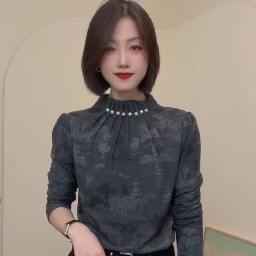 53460秋冬新款半高领钉珠时尚气质设计感女士T恤显瘦长袖打底衫