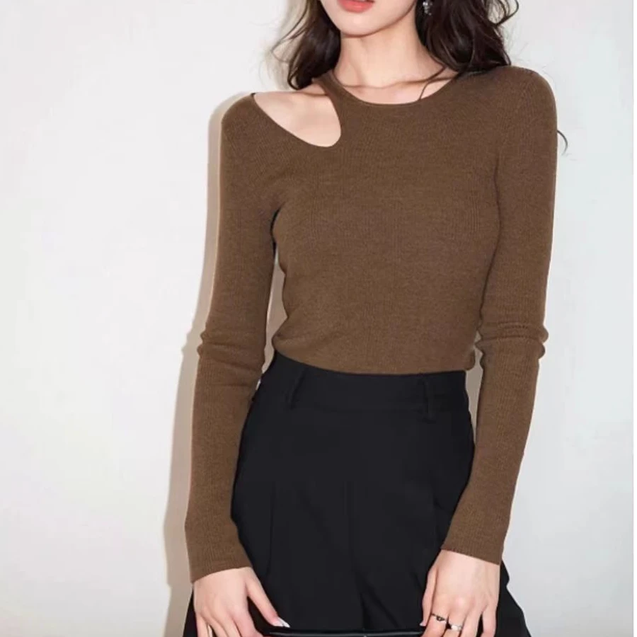 法式冷淡系高级感低领女打底衫女秋冬内搭性感镂空露肩上衣T恤