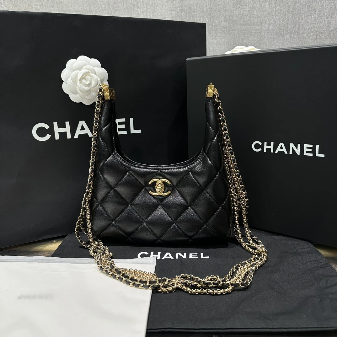 全新未使用 Chanel/香奈儿 24A羊皮菱格纹金扣hobo链条包 26863