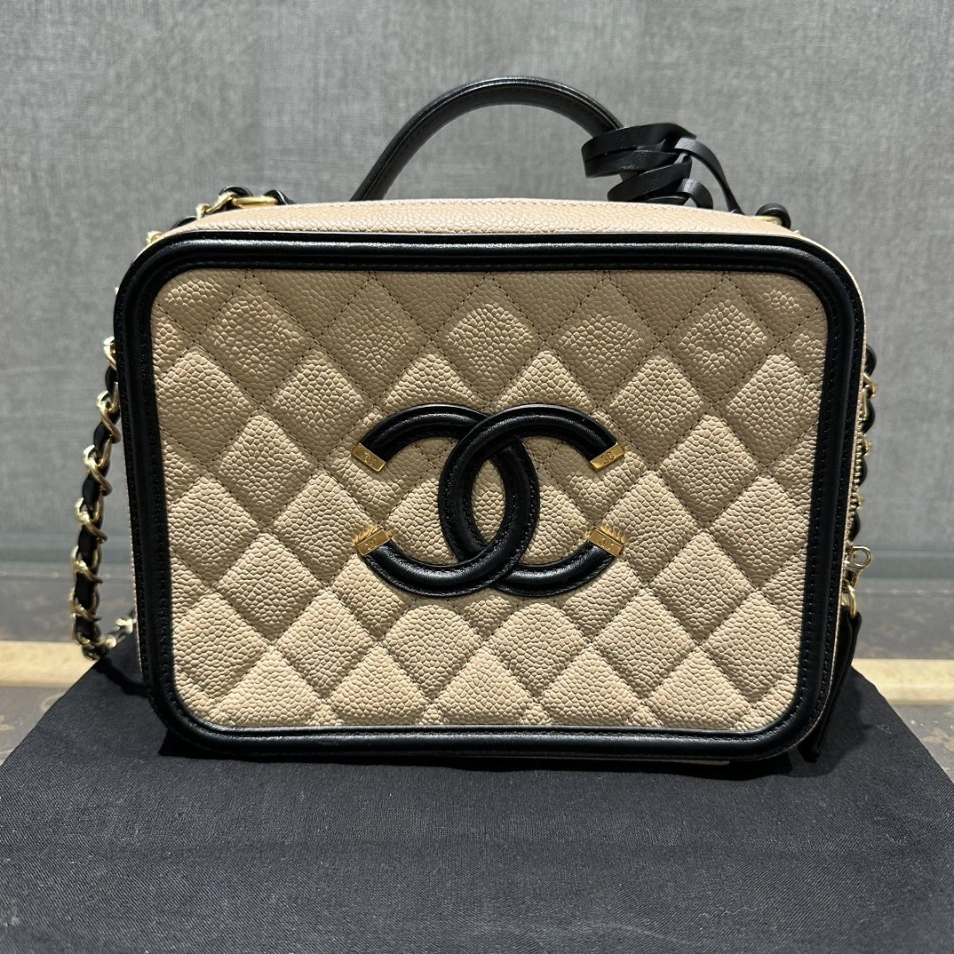 95新 Chanel/香奈儿 vanity case奶茶色粒面中号相机包 07149