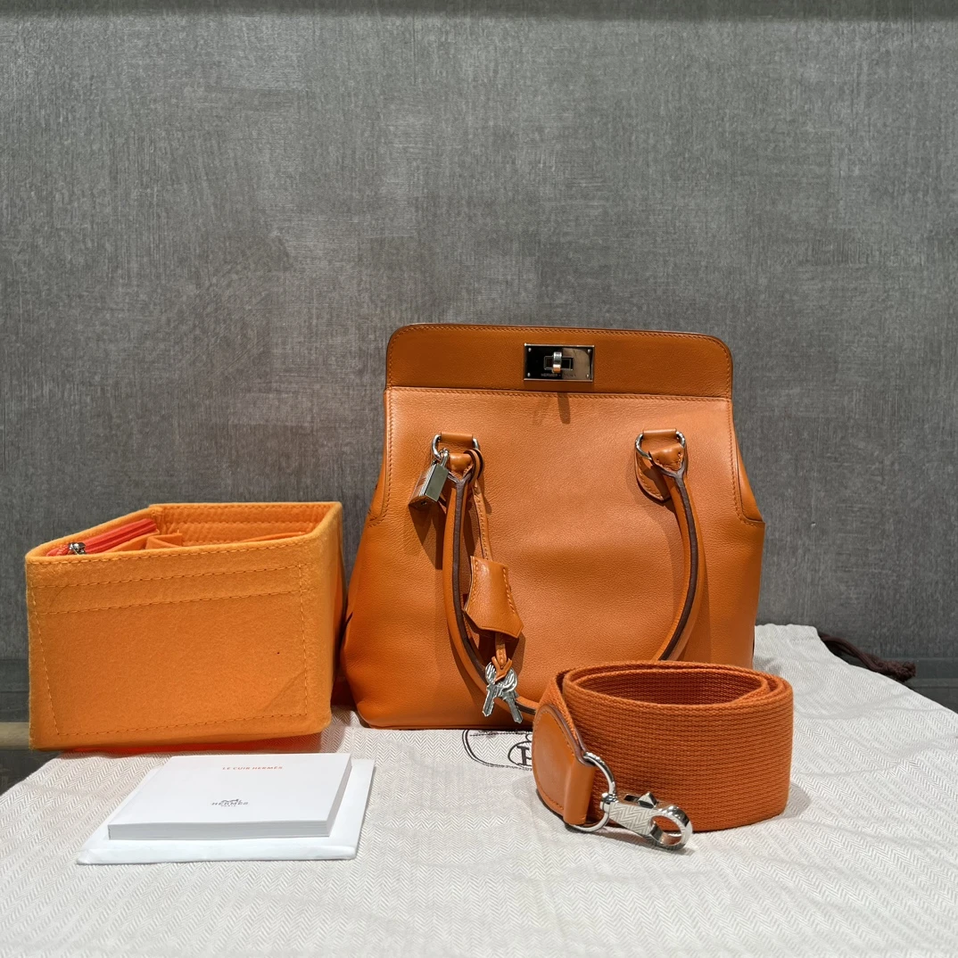 95新 Hermes/爱马仕 toolbox20牛奶盒子手提单肩包 01006