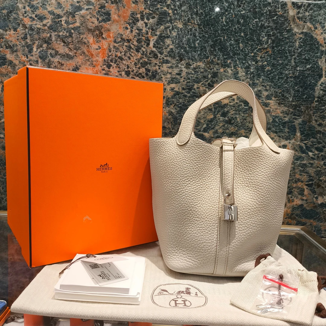 95新 Hermes/爱马仕 水泥灰银扣18菜篮子手提包 28351