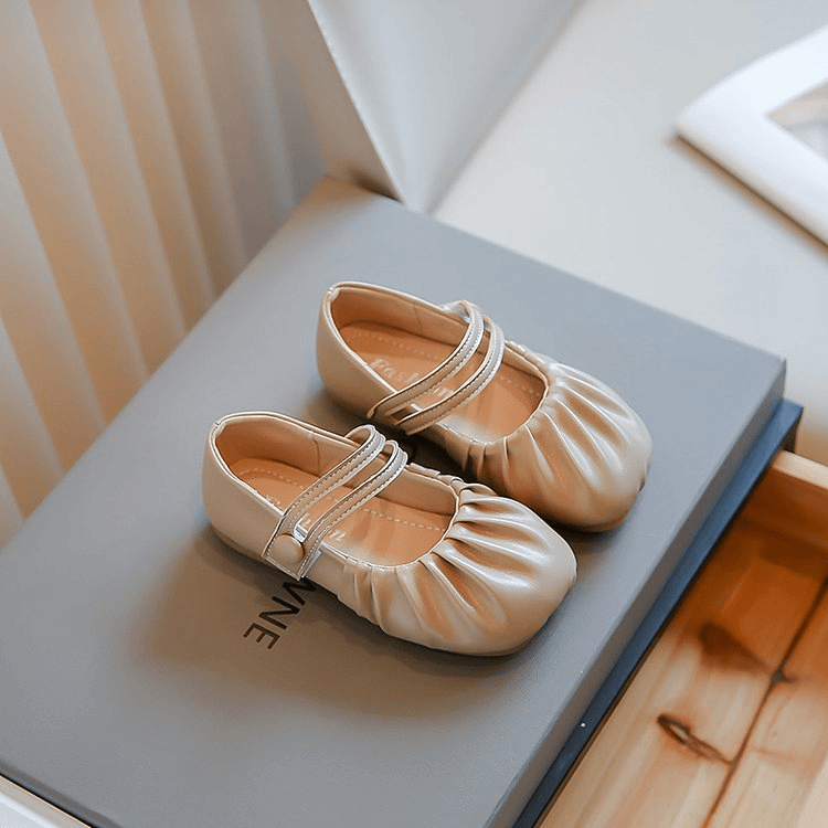 小黄鸭森活2024春季新款儿童皮鞋休闲学院时尚日系小女孩洋气百搭