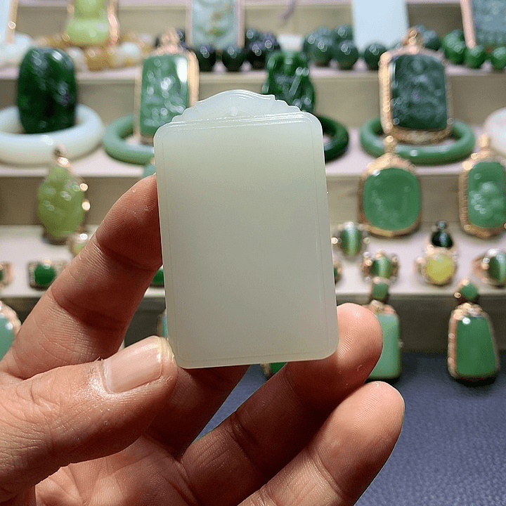 和田玉挂件未镶嵌