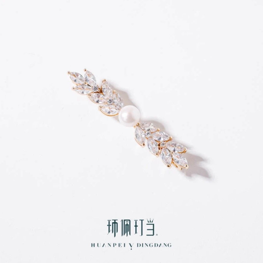 铜合金合成锆石胸针 【异象专享·现】小香连接扣
