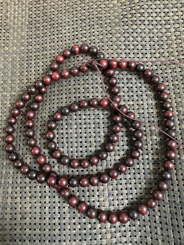 赞比亚血檀手涟（0.8）