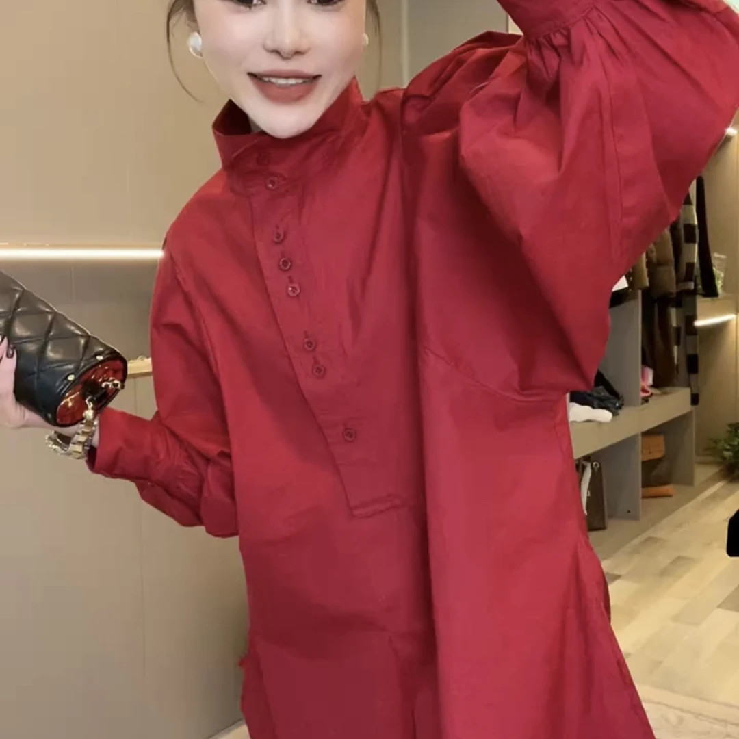 新款时尚灯笼袖衬衫穿搭