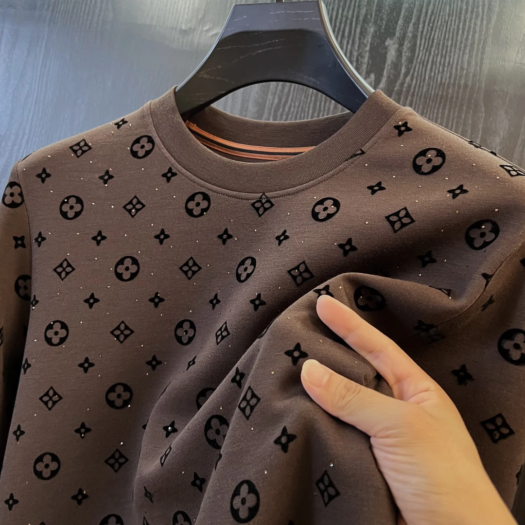 2024秋季重工新款男士时尚长袖卫衣烫钻圆领百搭T恤舒适潮流