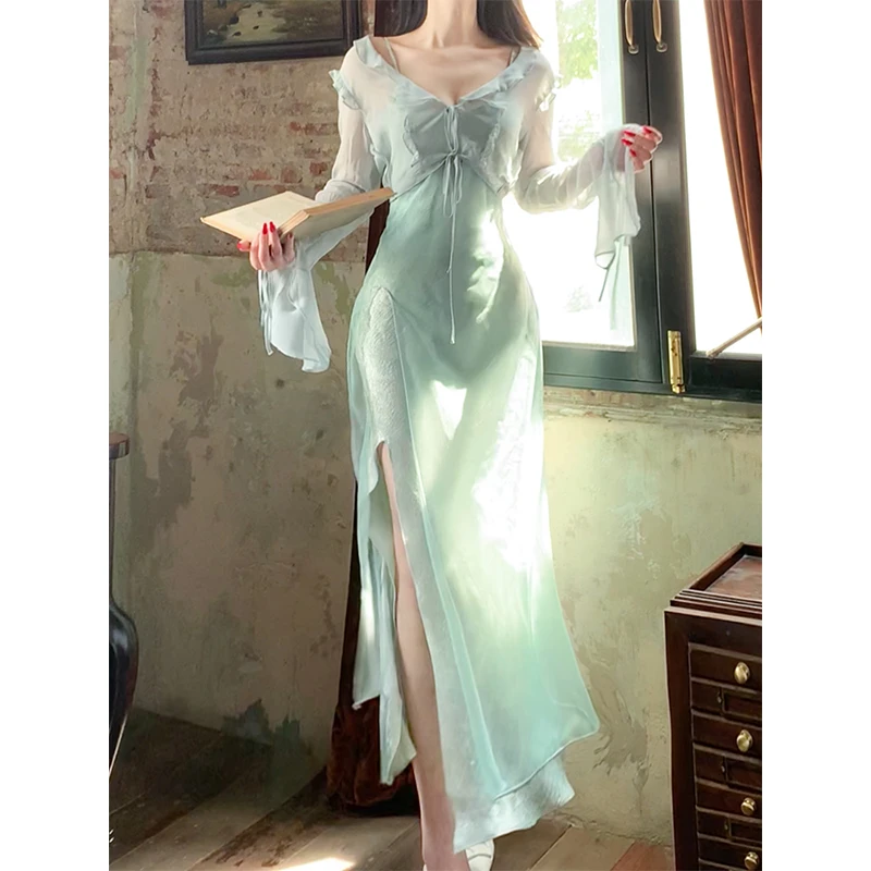 GJFDGood Job【春日青】荷叶边烫金长袖连衣裙女春季开衫防晒外套