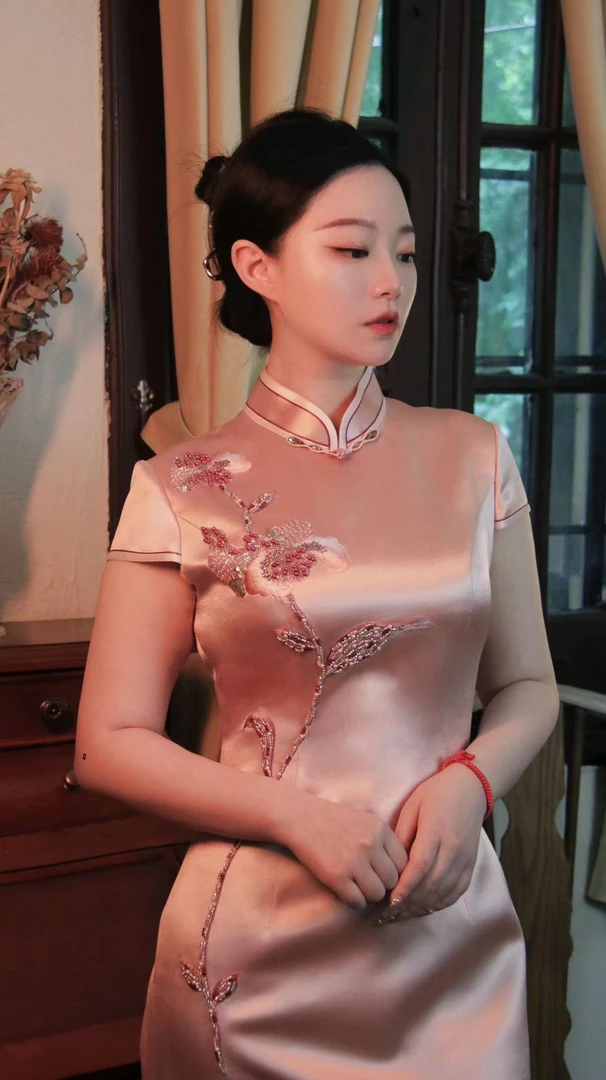 2024新款旗袍喜婆婆妈妈婚宴妆国风古韵改良旗袍显瘦气质夏季621