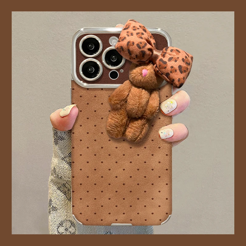 蝴蝶结小熊适用苹果16promax华为vivo/oppo小米大视窗贴皮手机壳