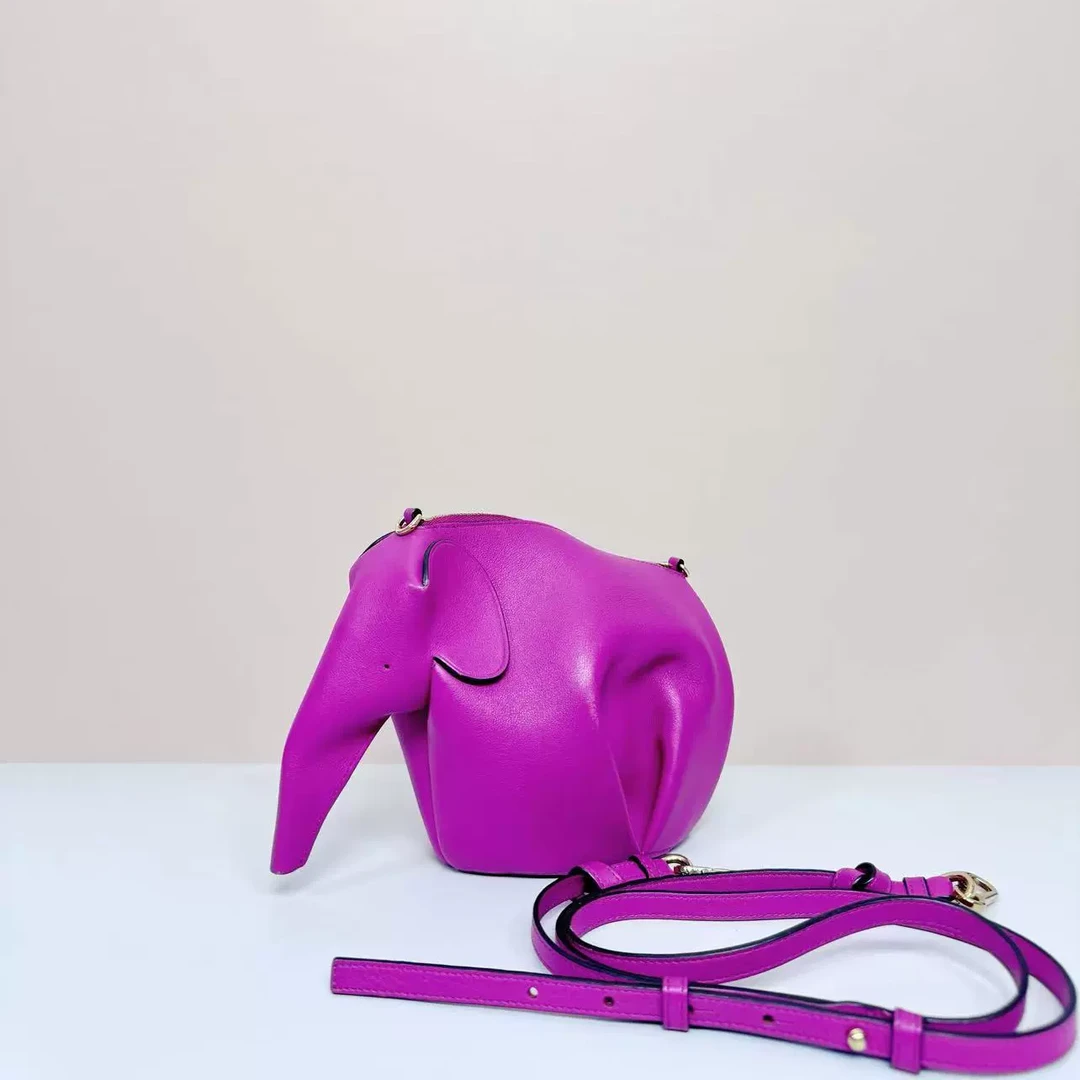 95新 LOEWE/罗意威 帝爵奢品/95新/LOEWE/罗意威/玫粉色小象包
